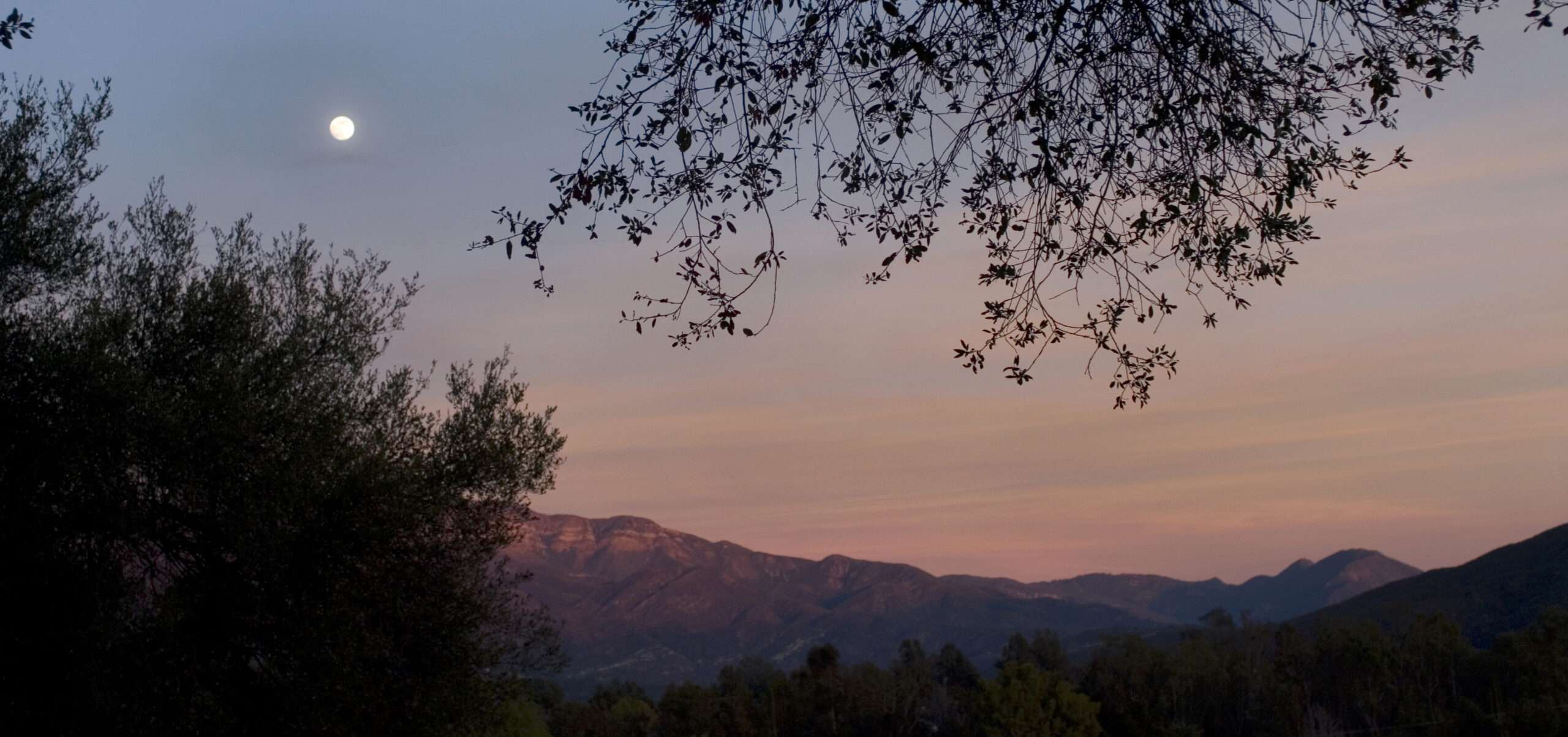 Topa Topa mountains during sunset