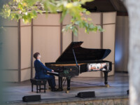 Photo by Timothy Teague
Ojai Music Festival 2021 OMF_Sept 18 2021_1030AM_VikingurOlafsson 03