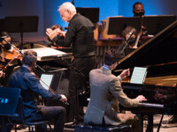 Photo by Timothy Teague
Ojai Music Festival 2021 OMF_Sept 17 2021_8:00PM_Timo Andres with John Adams and Ojai Festival Orchestra 03