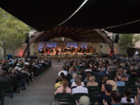 Photo by Timothy Teague
Festival Finale
Ojai Music Festival 2021 OMF_Sept 19 2021_530PM_Rhiannon Giddens, John Adams conducts LACO 01